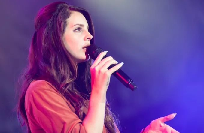 Hör Lana Del Reys nya singel