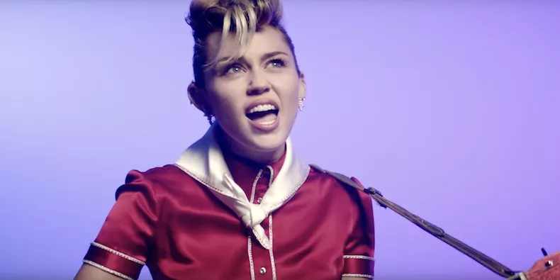 Miley Cyrus vil ikke lenger unnskylde seg for det ti år gamle bildet
