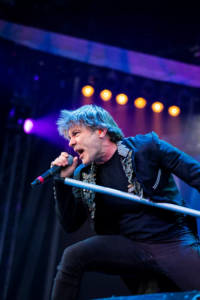 Iron Maiden-Bruce insjuknad i cancer