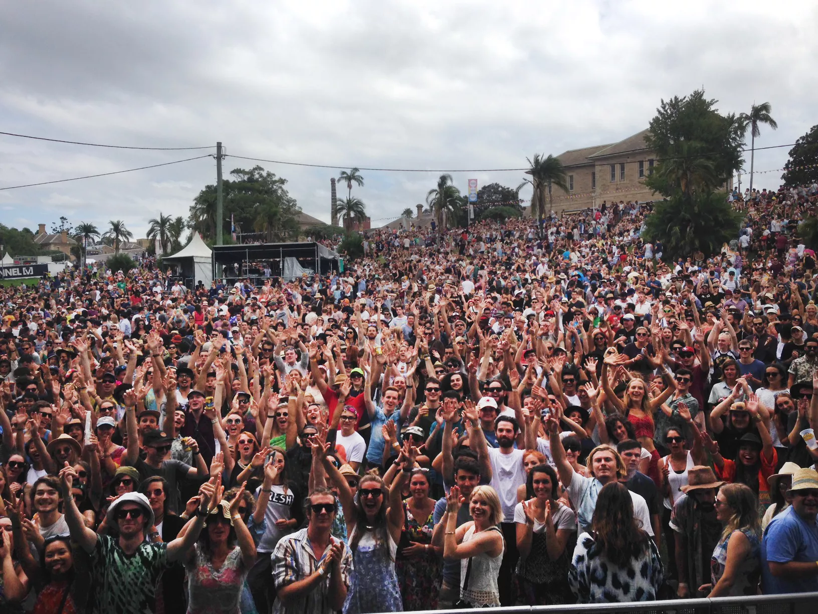 Eksklusive bilder: Highasakite i Australia