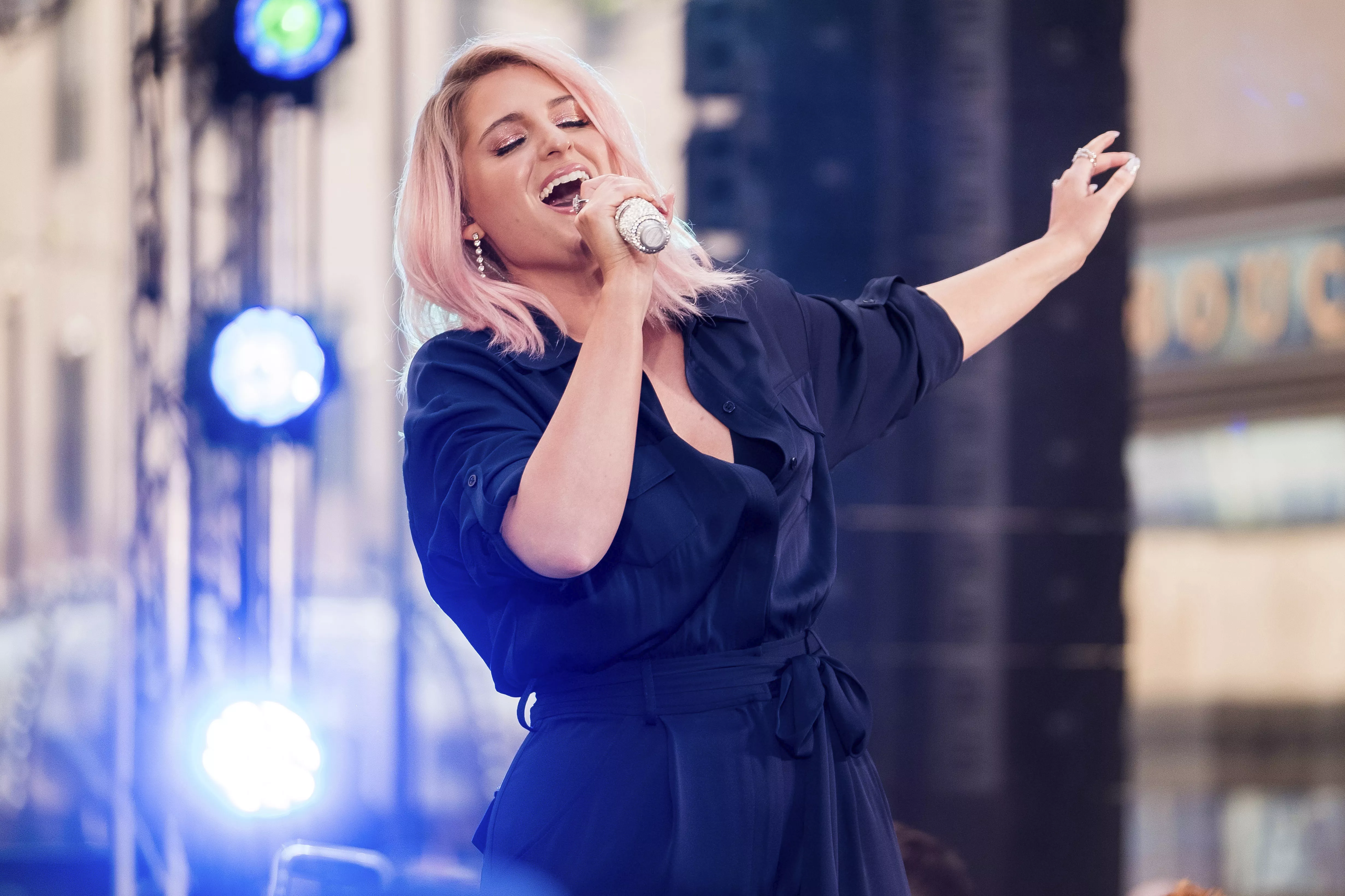 Popstjerne med store filmplaner