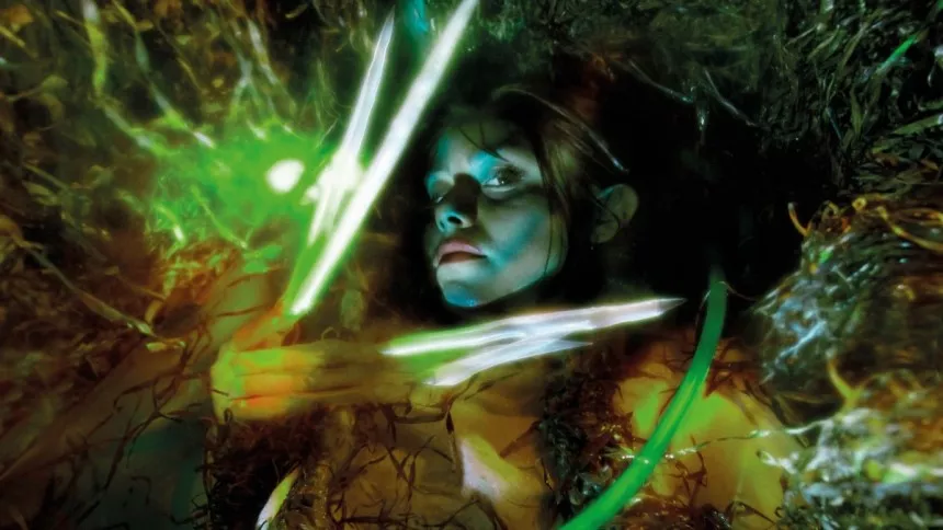 VIDEO: Molina udgiver single med Mews Jonas Bjerre