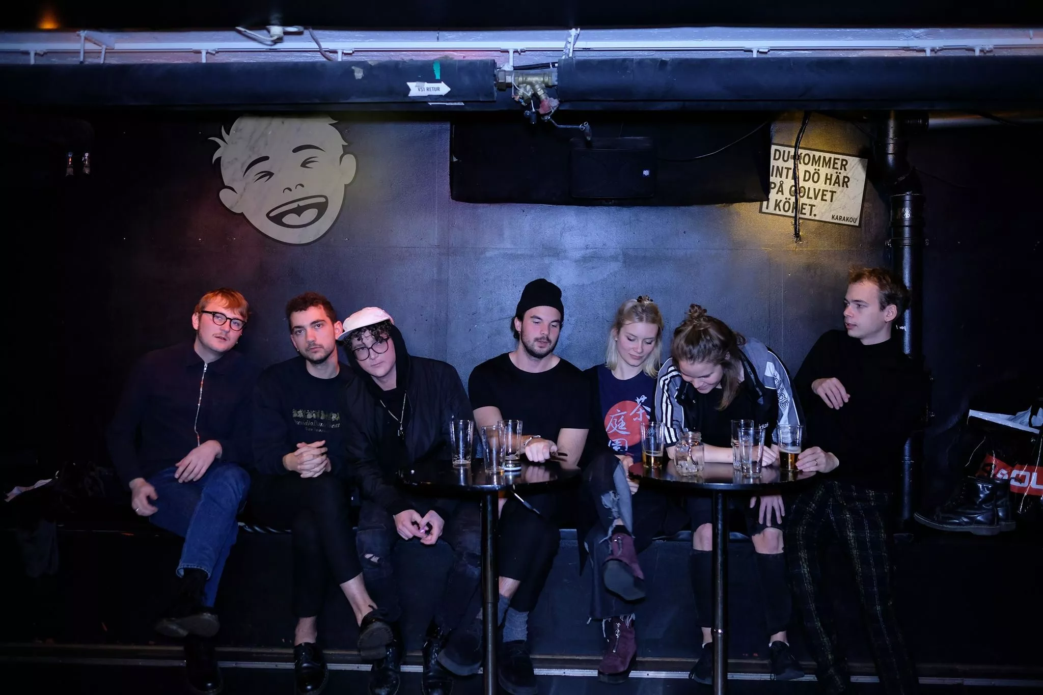 LÅTPREMIÄR: Karakou - Alla Låtar