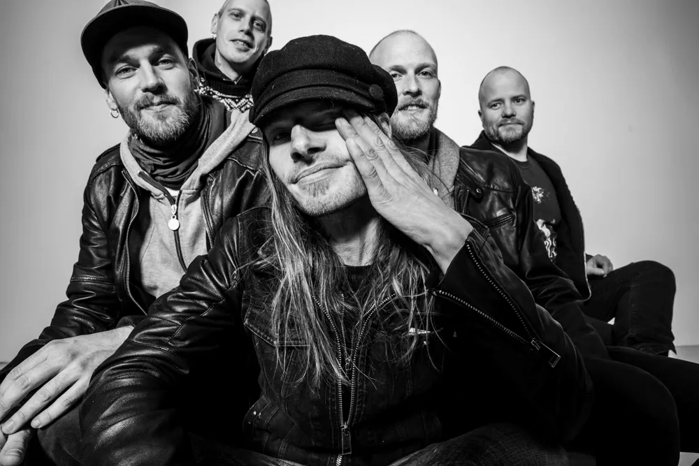 DumDum-terapi for Anton Ruud