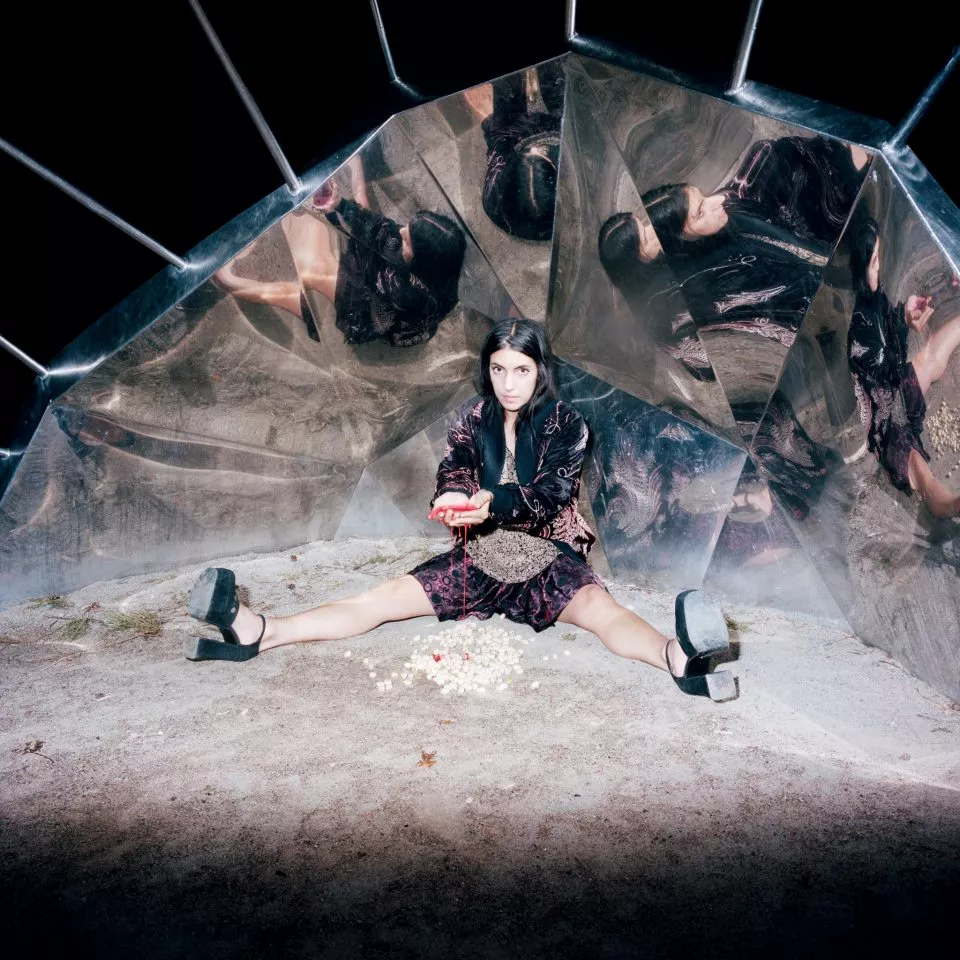 Ljusskiftande popmusik med Mariam The Believer