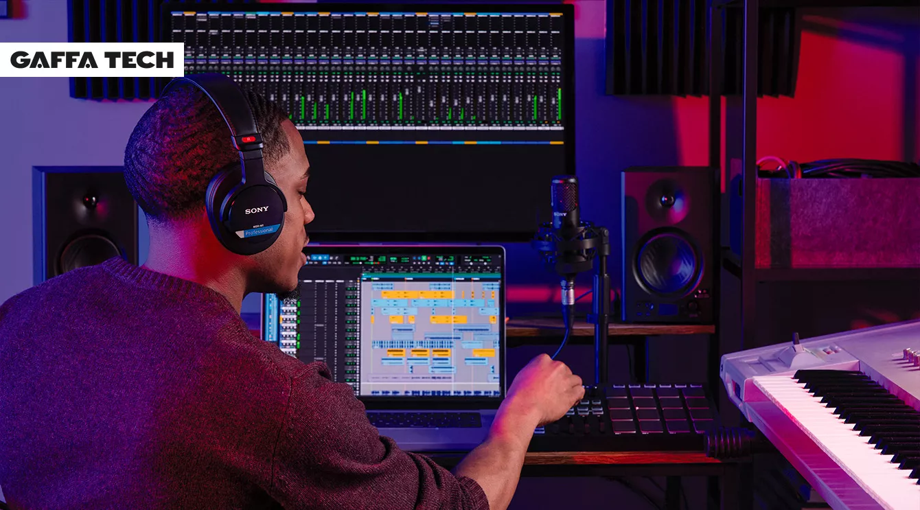 Nytt headset skal gjenskape studiolyden for brukeren