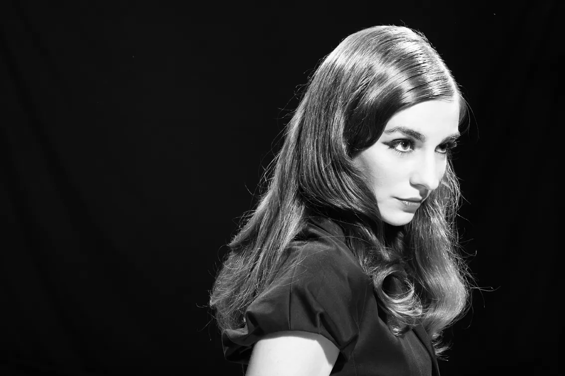 Rita Redshoes tar magin till hjälp