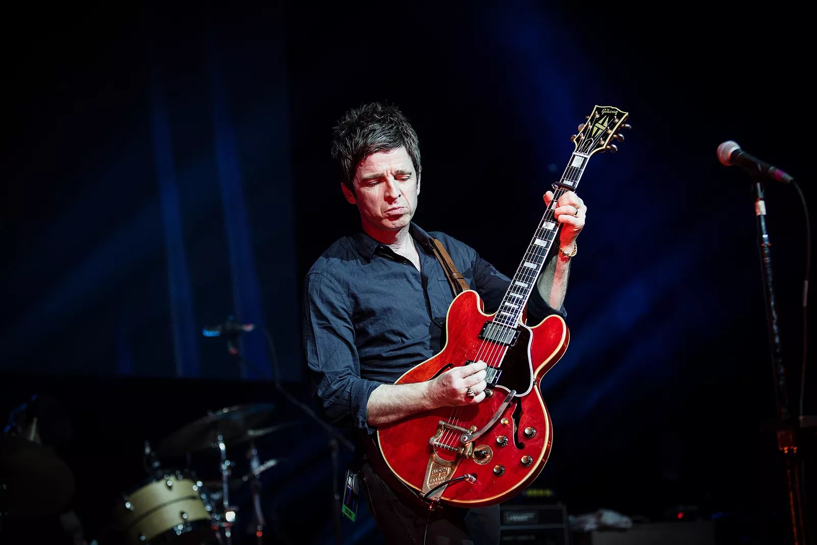 Noel Gallagher 50 år – feiret med Bono, Damon Albarn, Madonna og flere