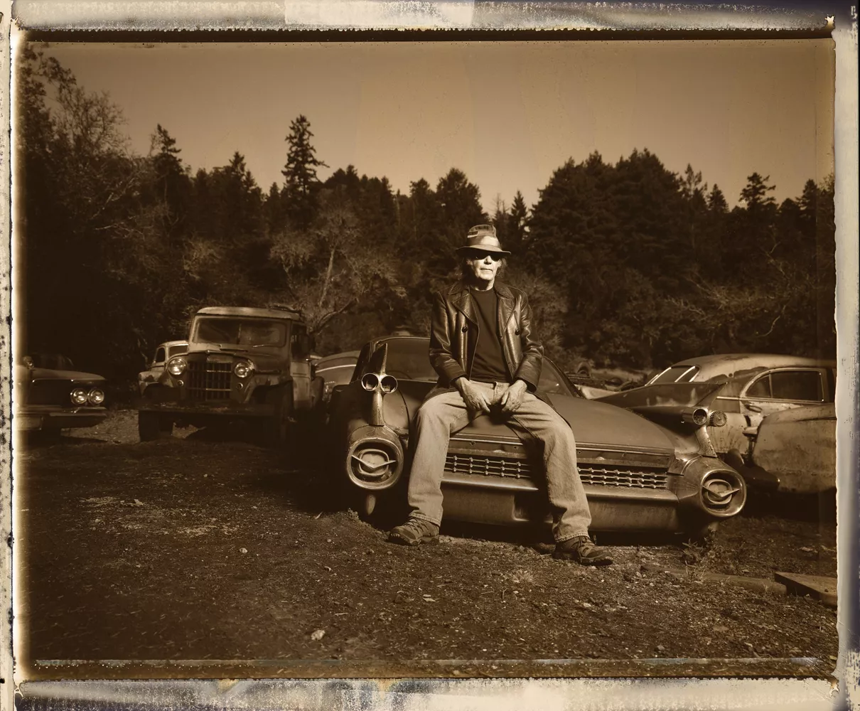 Neil Young og Crazy Horse på vej med nyt