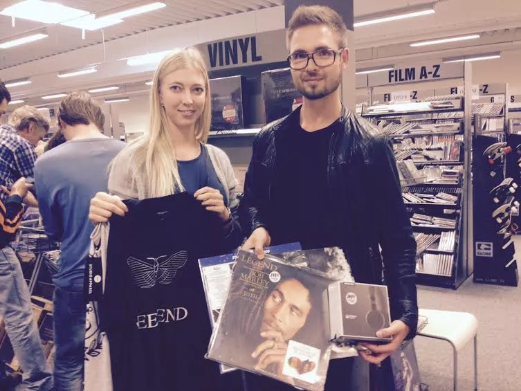 Stereo Studios konkurssalg: To timers kø til kassen