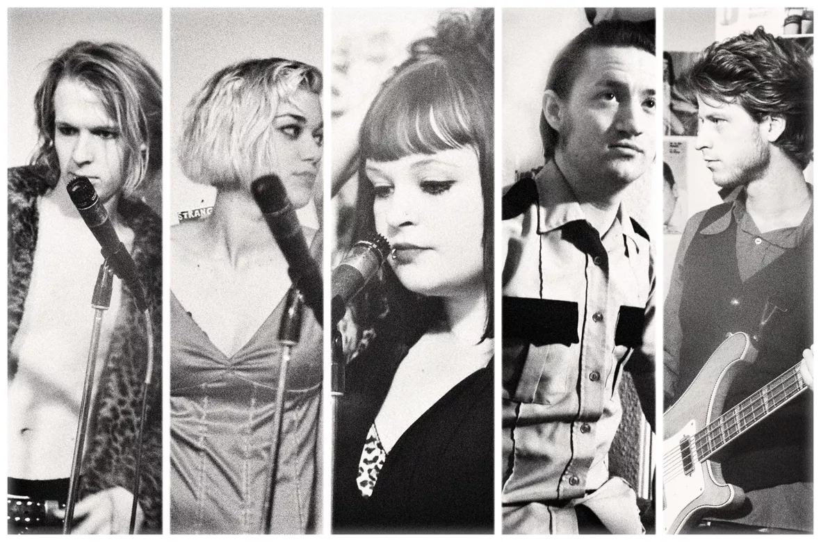 Emily and the Orgasm Addicts tager på tour