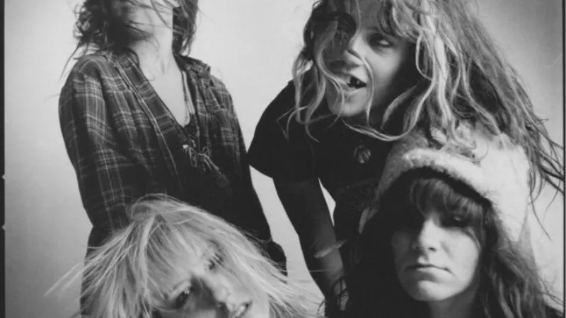 Grunge-ikoner återförenas efter 14 år
