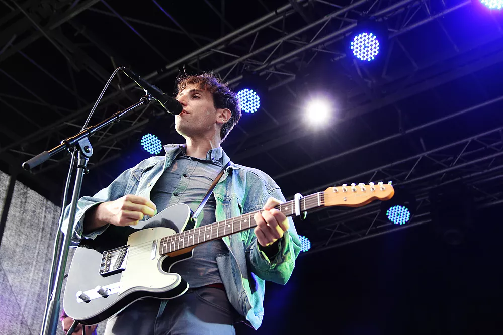 The Pains Of Being Pure At Heart: Tropico, Peace & Love