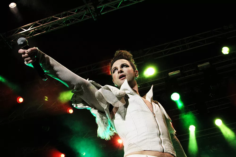The Ark kräver miljoner av The Hives
