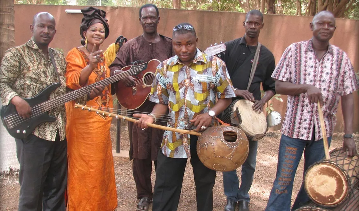 Supersangerinde fra Mali gæster Danmark