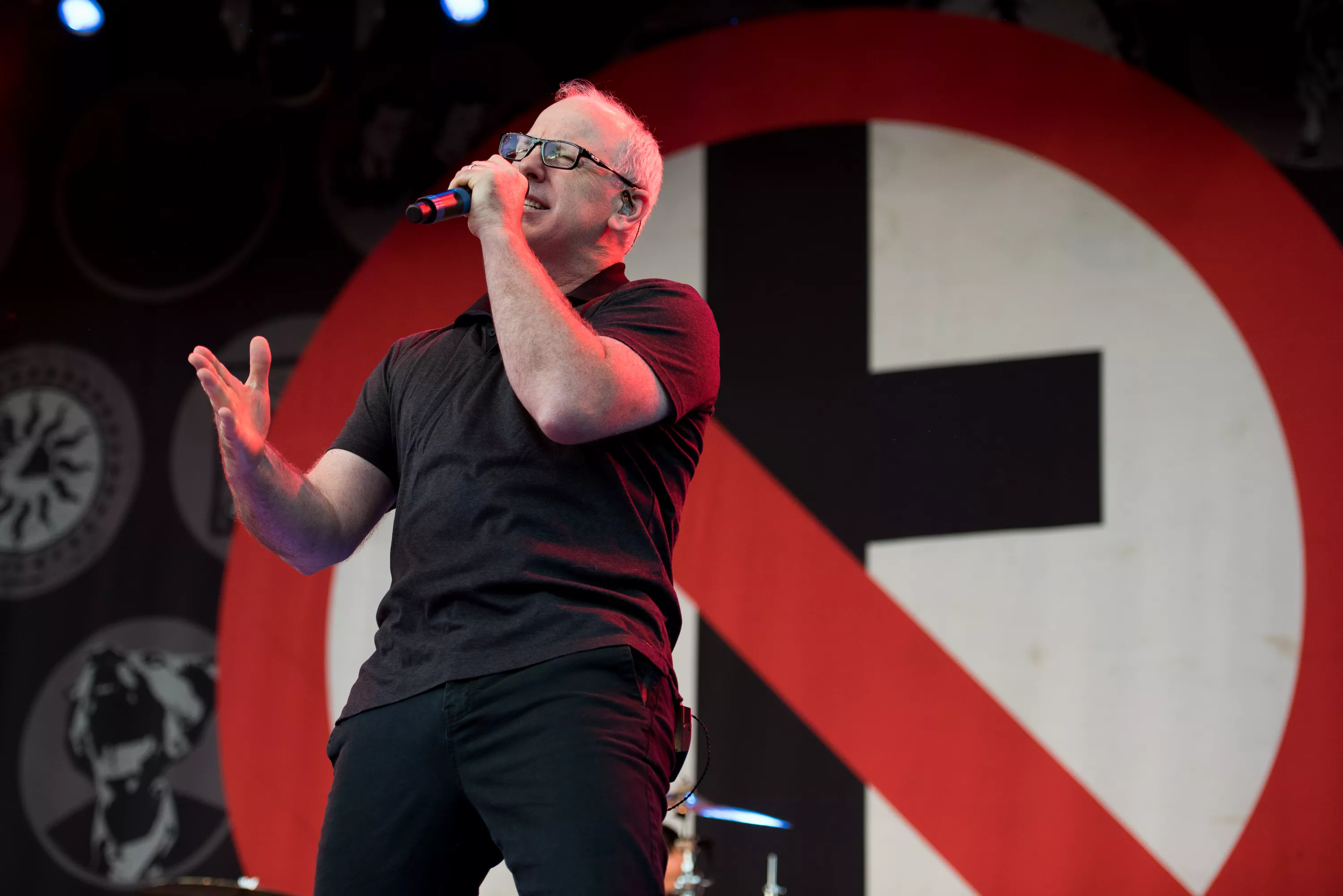 ANMELDELSE: Cali-punkere retter skytset mod den amerikanske præsident