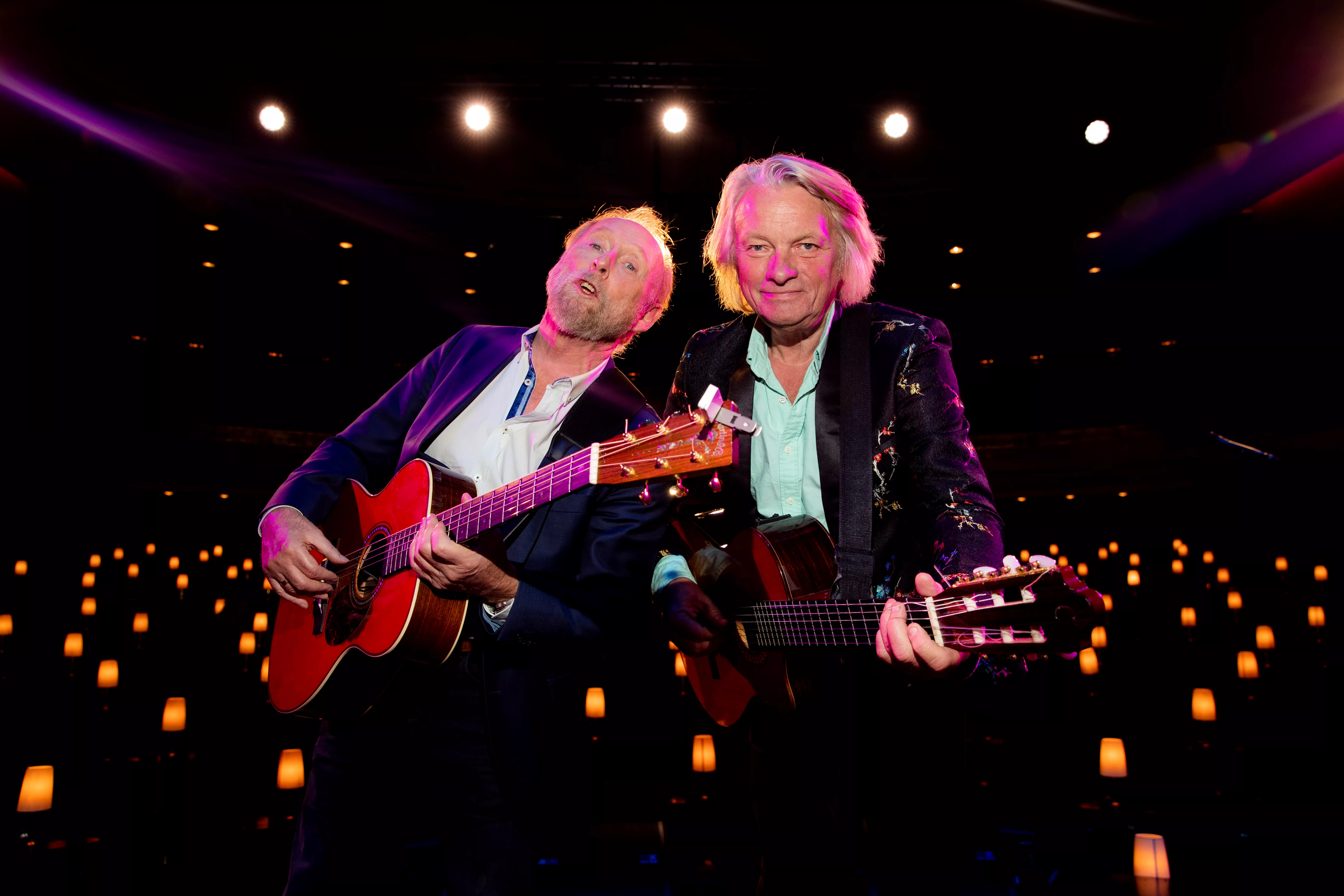 — Selvfølgelig skal folk få høre hitsa