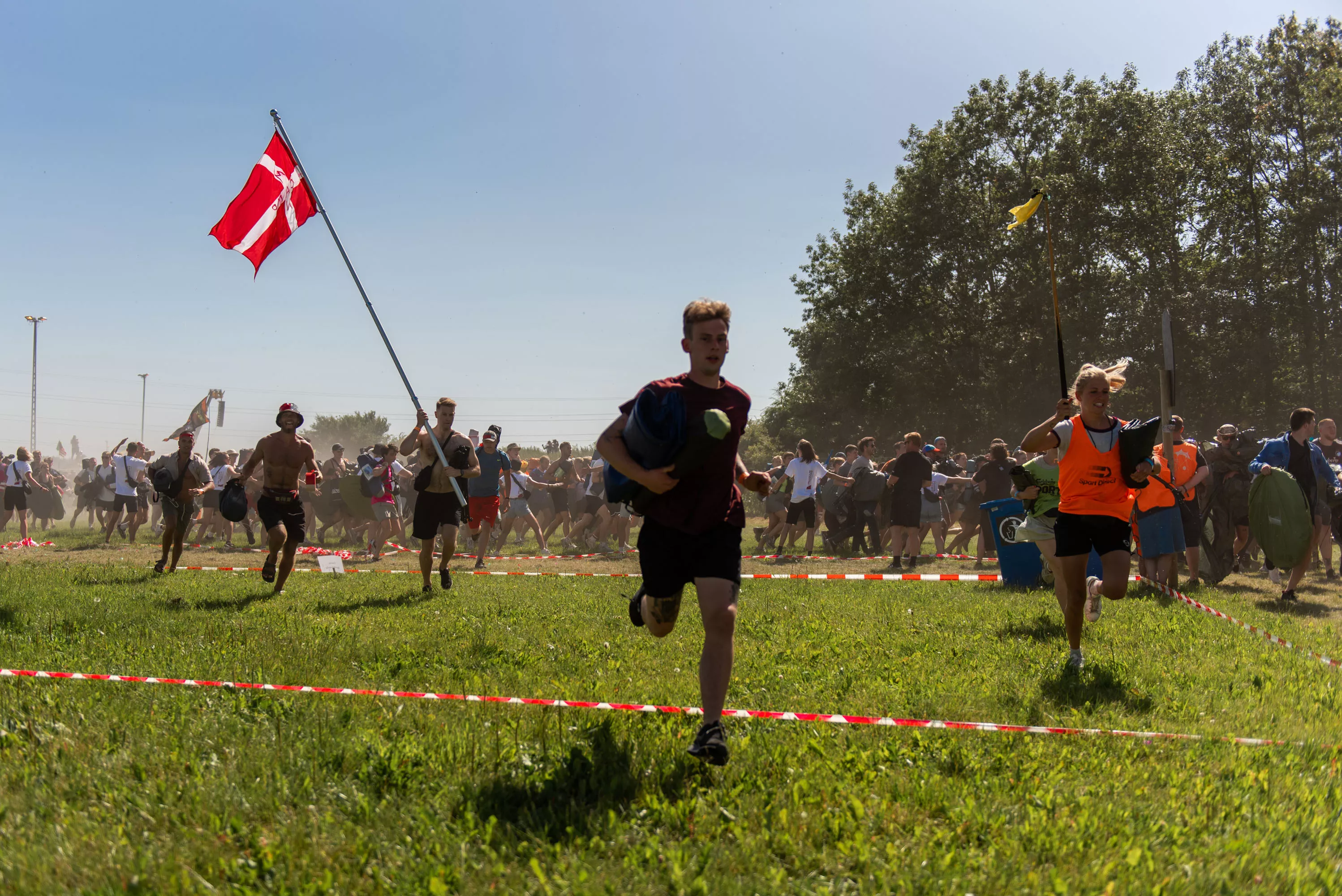 FOTOSERIE: Roskilde-portene er åbnet