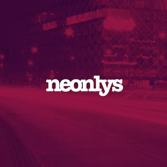 Neonlys - Ukendt Kunstner