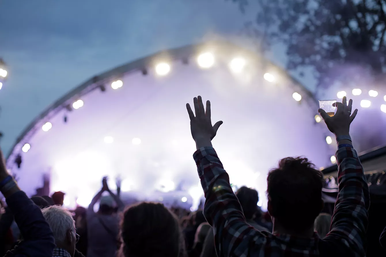 Foto: Pernille April, Jonas Leonas, Simon Ladefoged, Cecilie Nordentoft, Andrea Overby, Martin Reich og Christian Solgaard