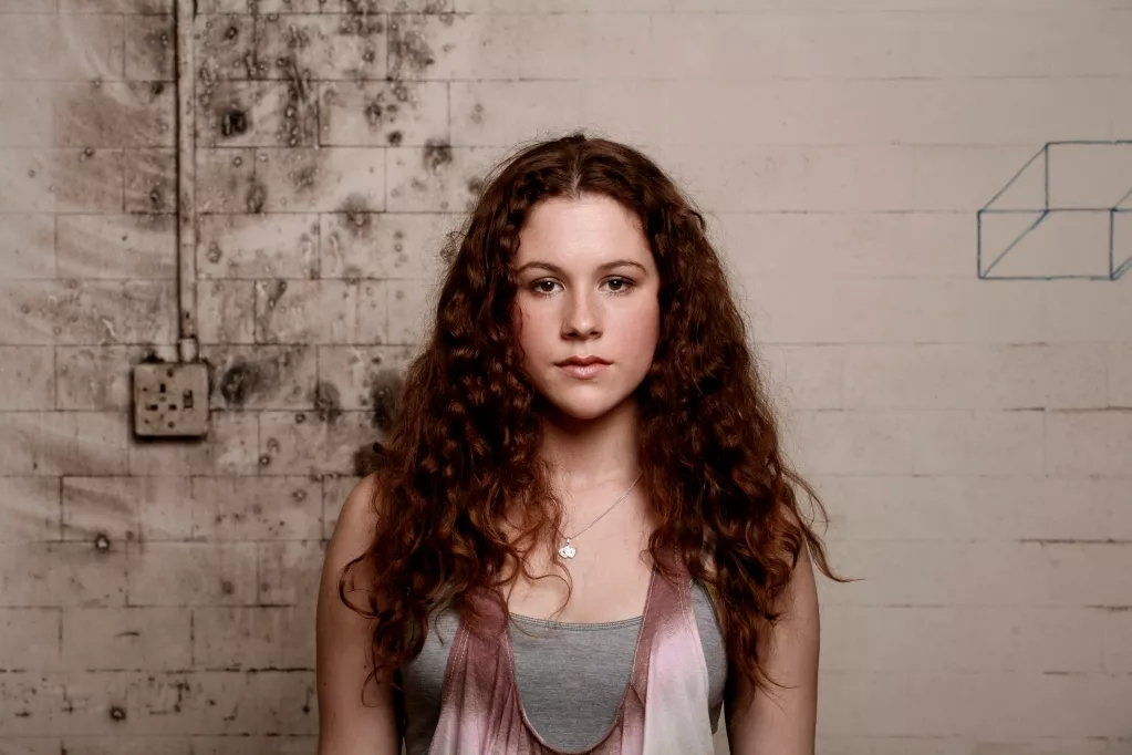 Katy B aflyser morgendagens koncert