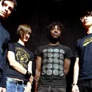 Bloc Party sviner Oasis