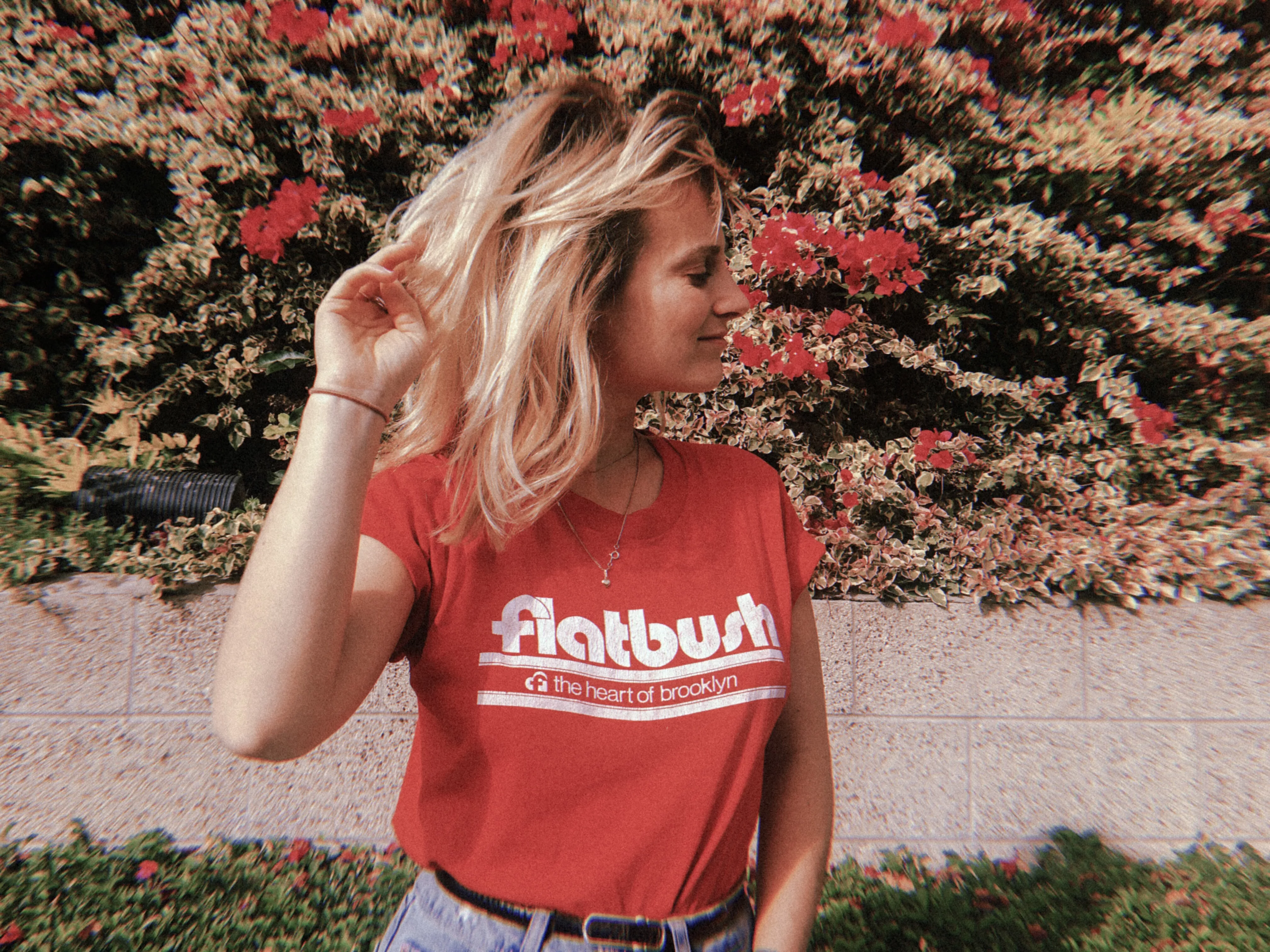 PREMIÄR: "Lynch-inspirerad slowmotion i änglarnas stad"