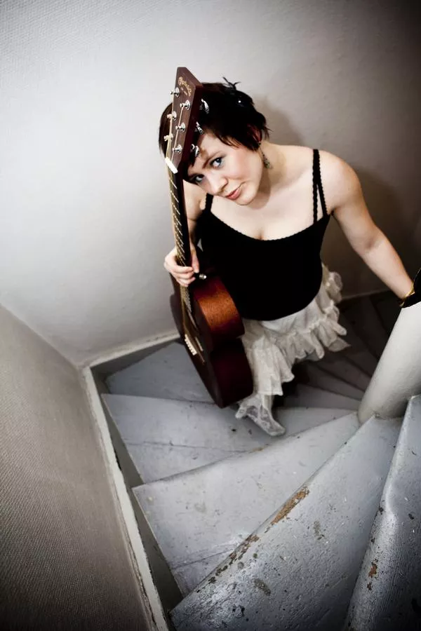 Annemarie Zimakoff klar med toer