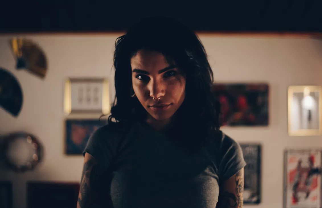 Besvärjelsens Lea Amling Alazam: ”Det var kall jävla vinter”