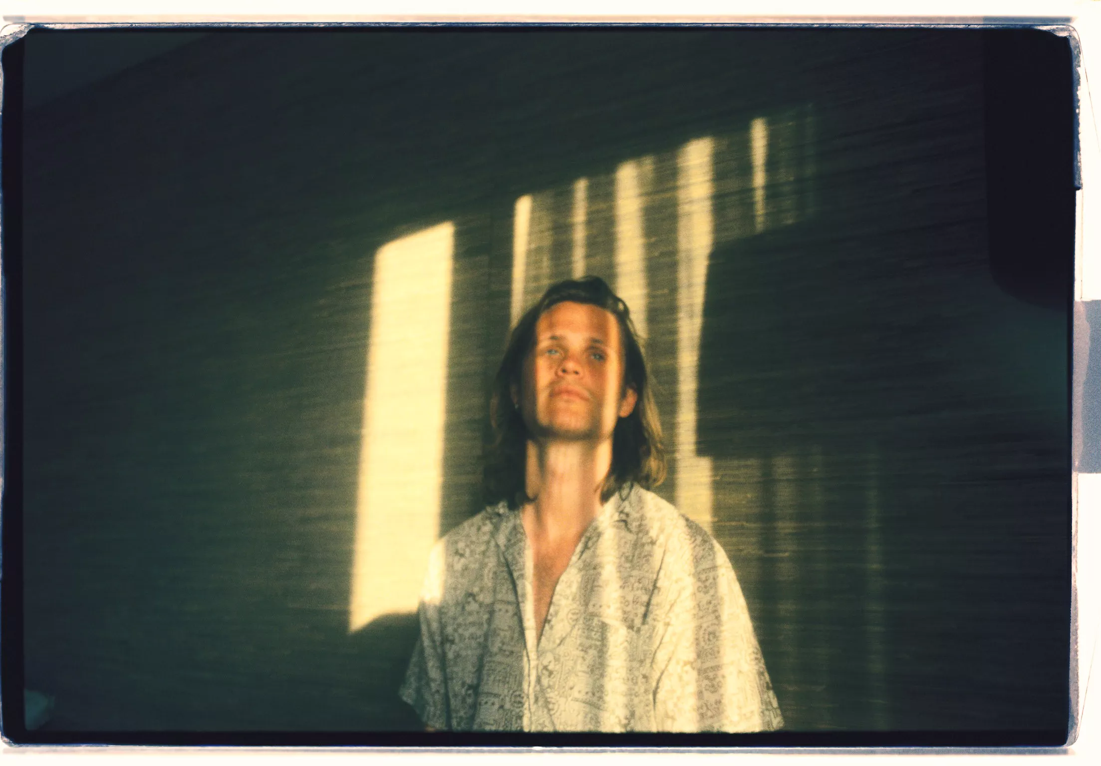 PREMIÄR: Linus Hasselberg – "Till Dig"