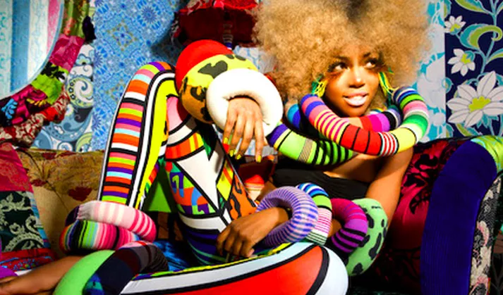Ebony Bones! – Genreblenderen