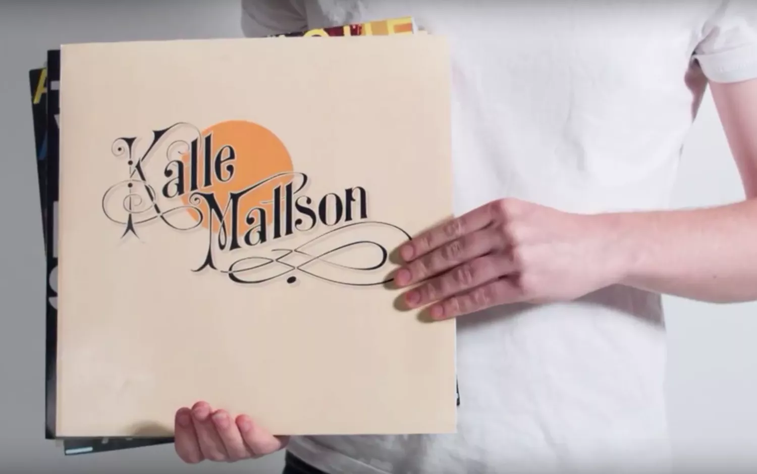 Kjenner du igjen alle platecoverne i denne musikkvideoen?