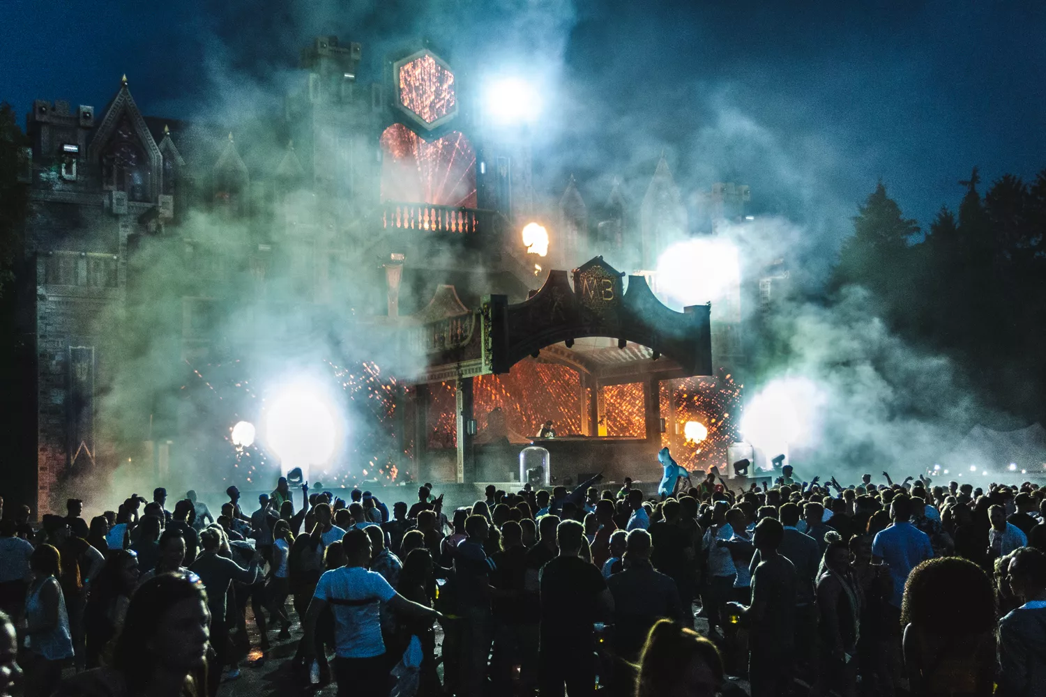 Tinderbox klar med programmet for MagicBox-scenen