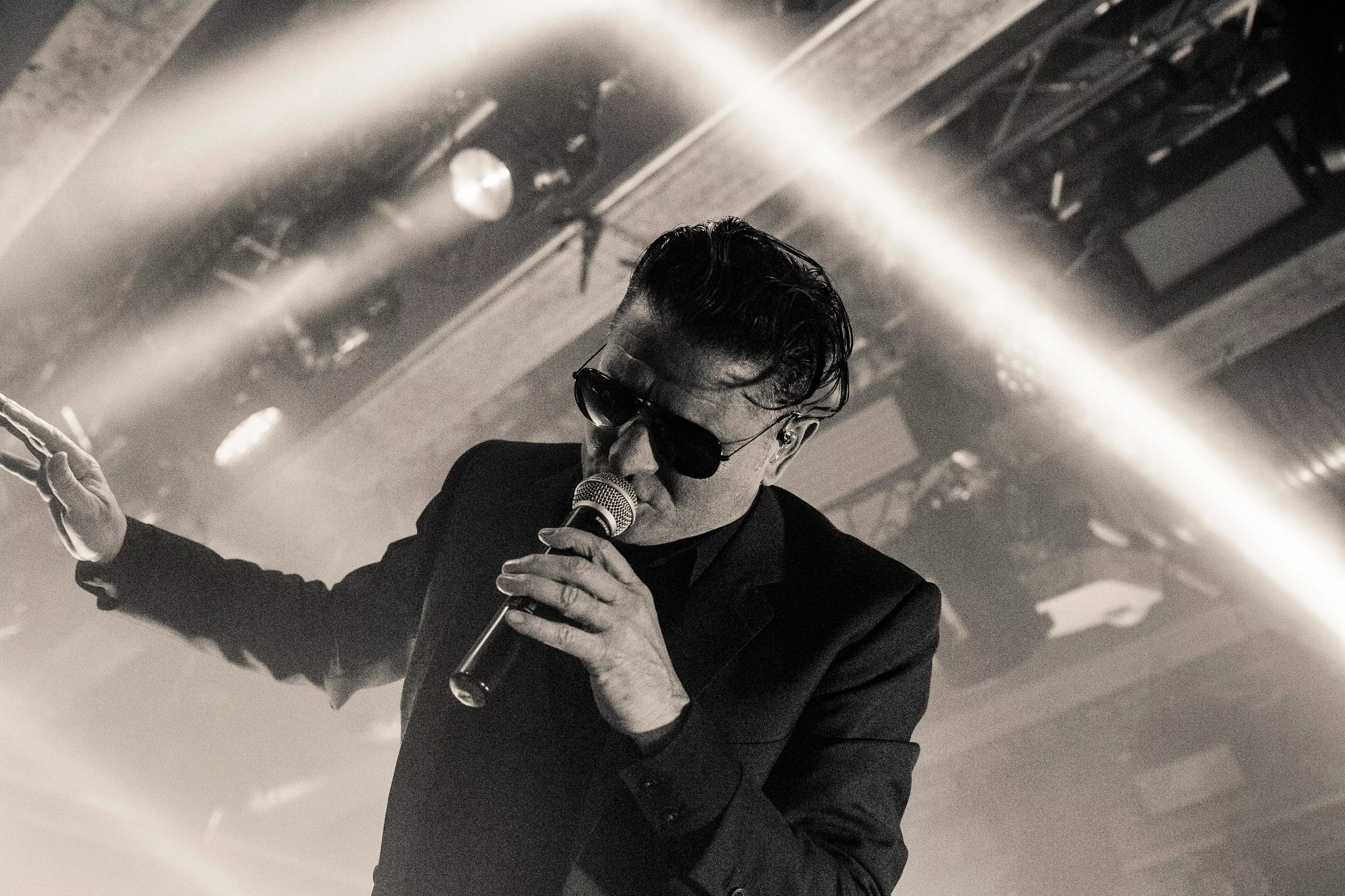 NITZER EBB-INTERVIEW: ”Vi holder sammen, uanset om tiderne er gode eller mindre gode”