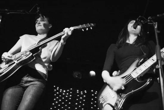 Kira Skov og Marie Fisker lancerer crowdfunding-album