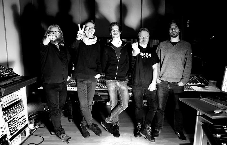 Hør smagsprøver fra Saybias kommende album