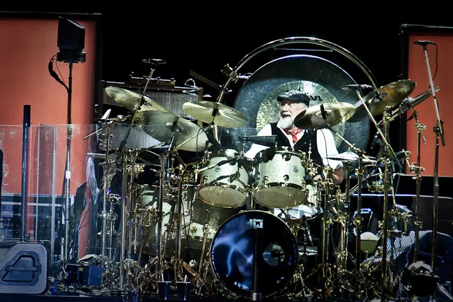 Fleetwood Mac-trommeslager genskaber viral TikTok-video