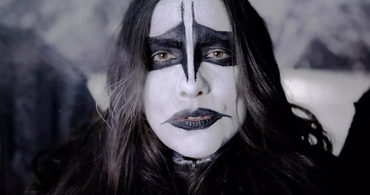 VIDEOPREMIÄR: Vera Vinter - Ät Som En Fjäril