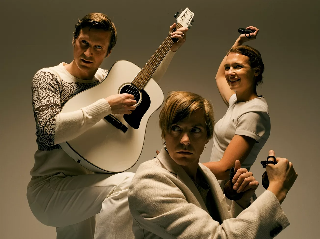 Acid House Kings: Music sounds better with you