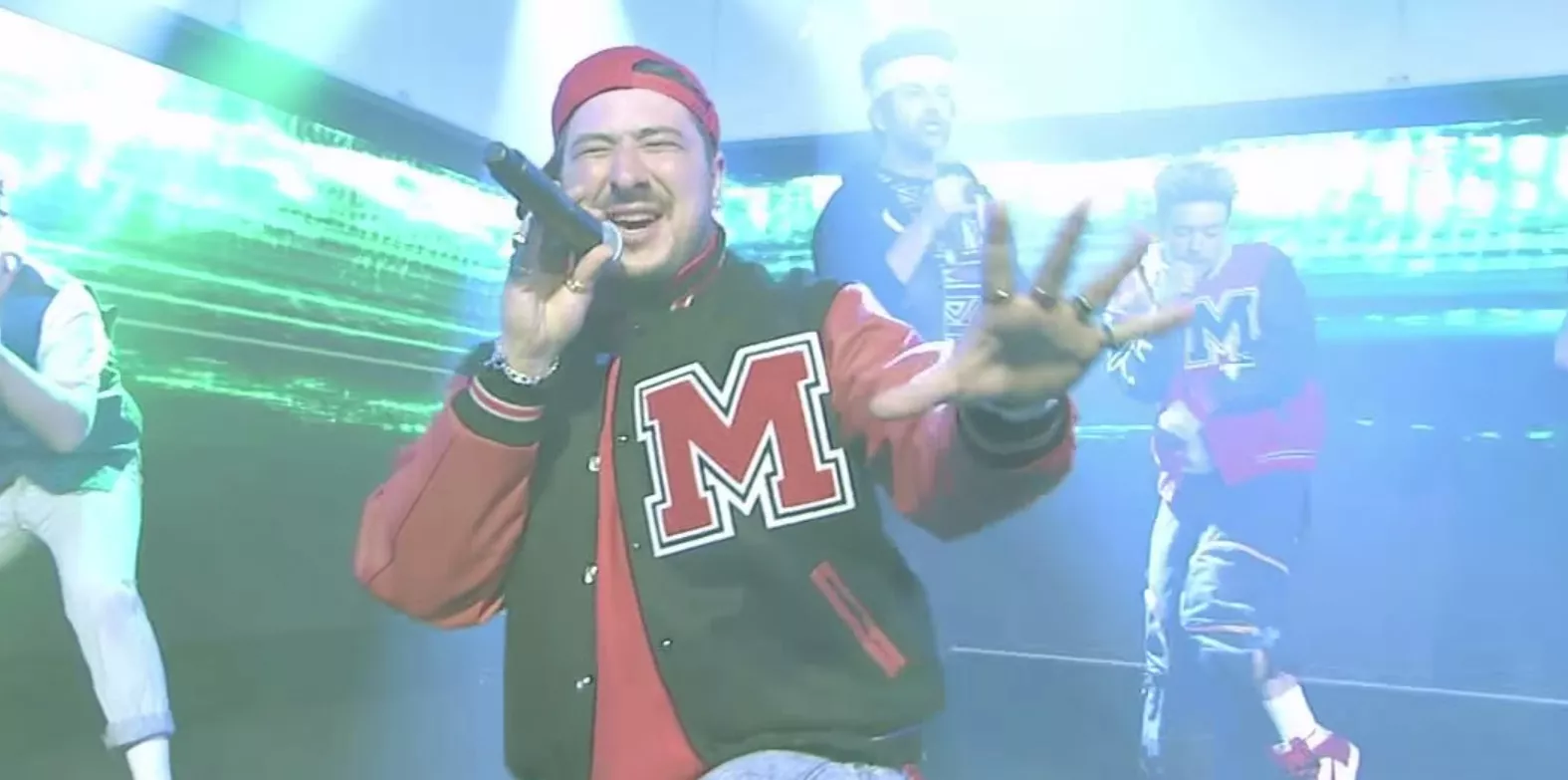 Se Mumford & Sons som 90-tals-pojkband