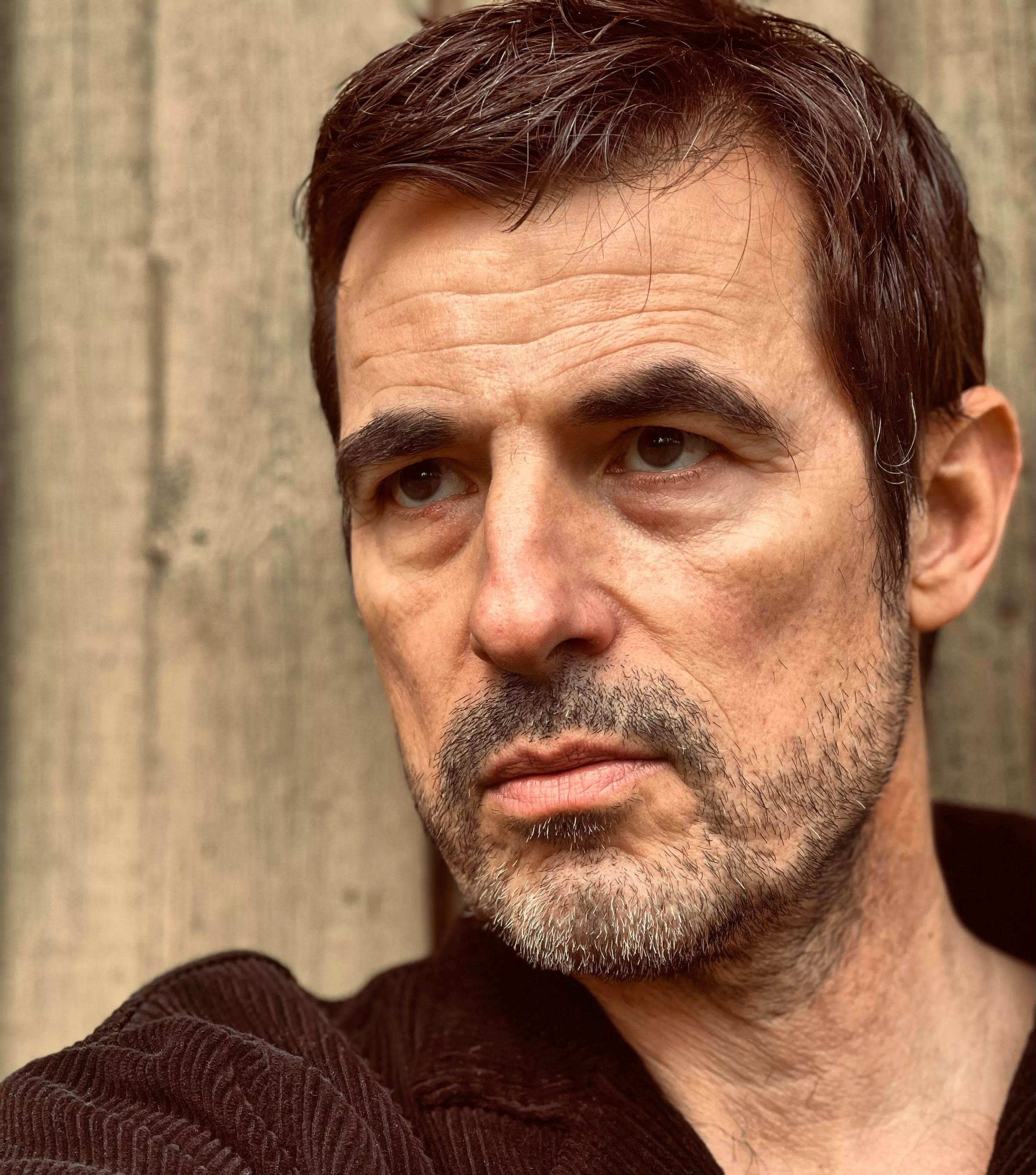 Skuespiller Claes Bang udgiver ny single – ep på vej