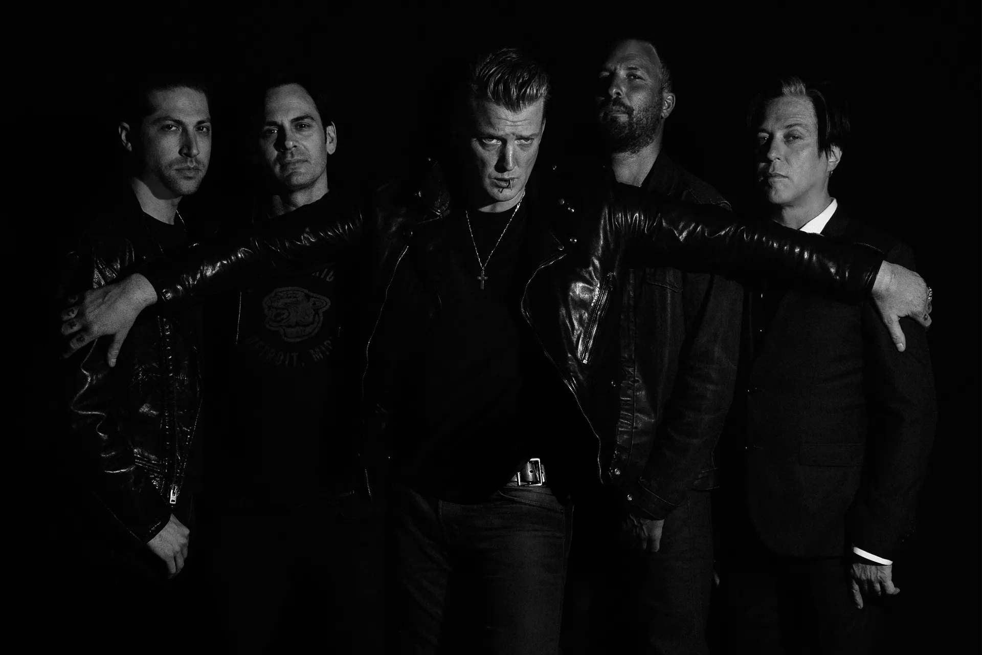 Queens Of The Stone Age släpper albumrelease och gör Norden – hör första singeln här