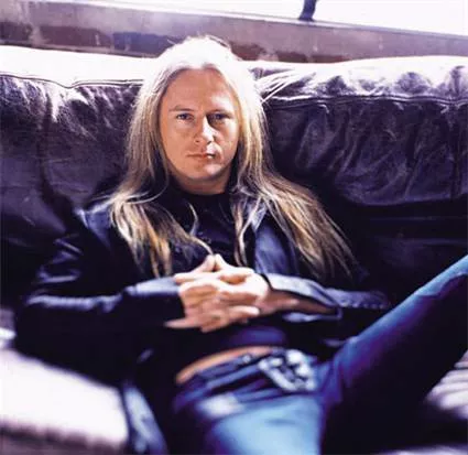 Jerry Cantrell vælger sine yndlingsplader