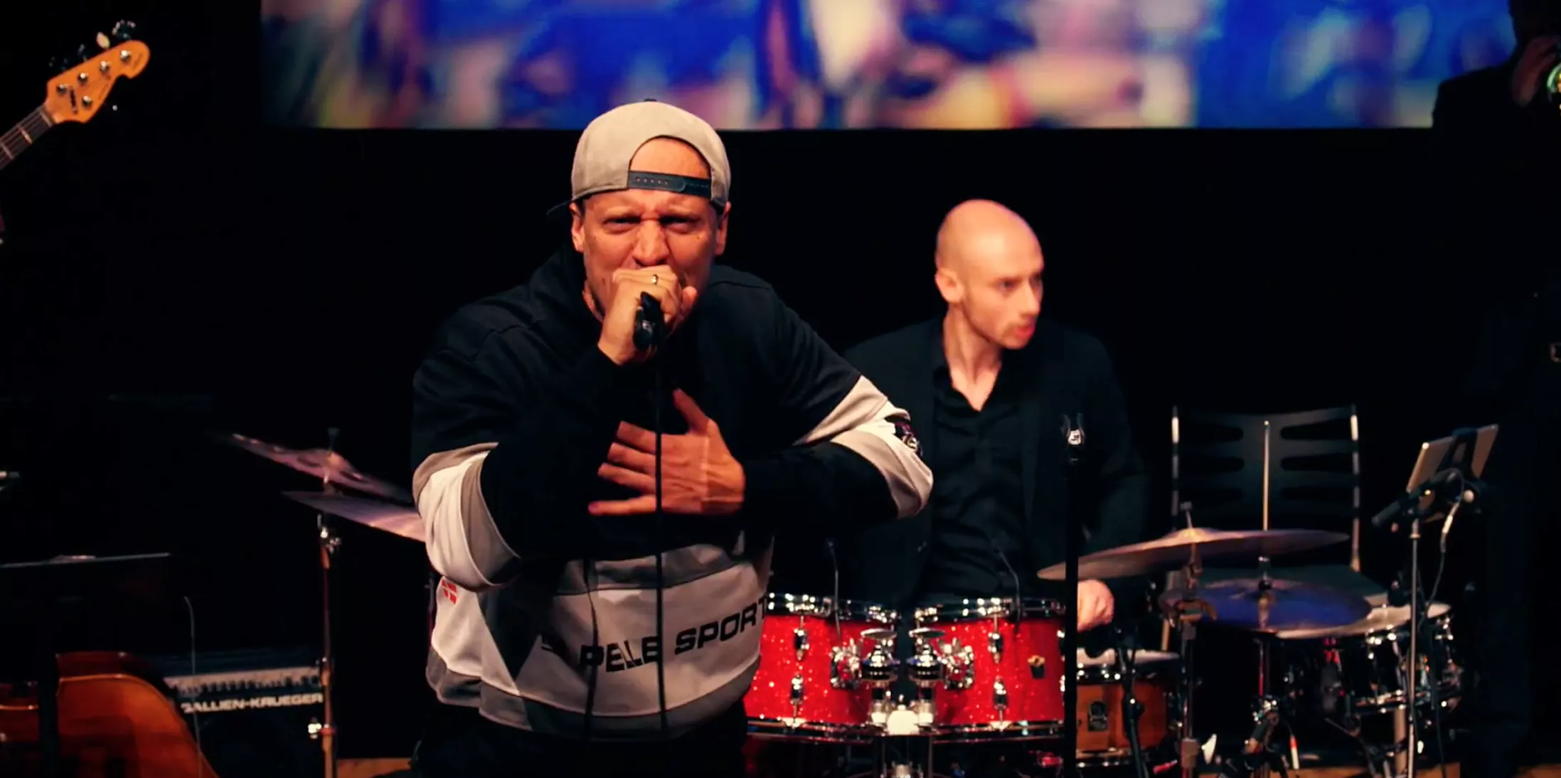 Pede B og Aarhus Jazz Orchestra på scenen sammen 