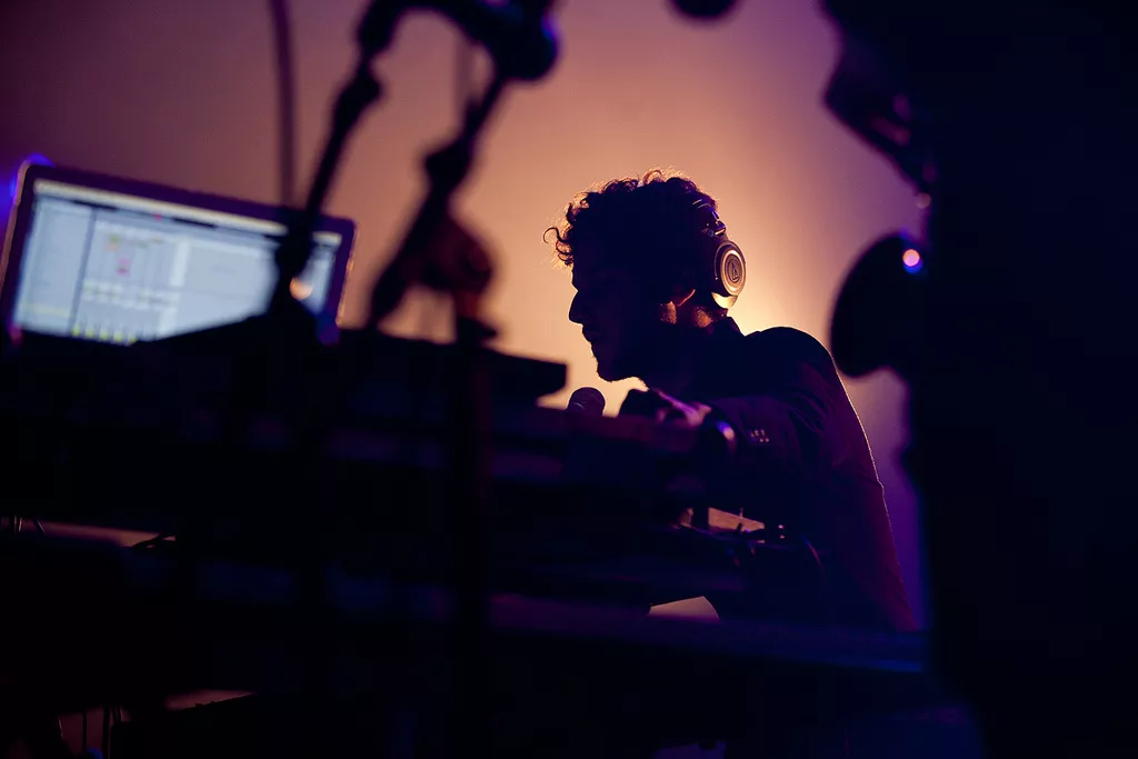 Nicolas Jaar: Klubben, Øyafestivalen