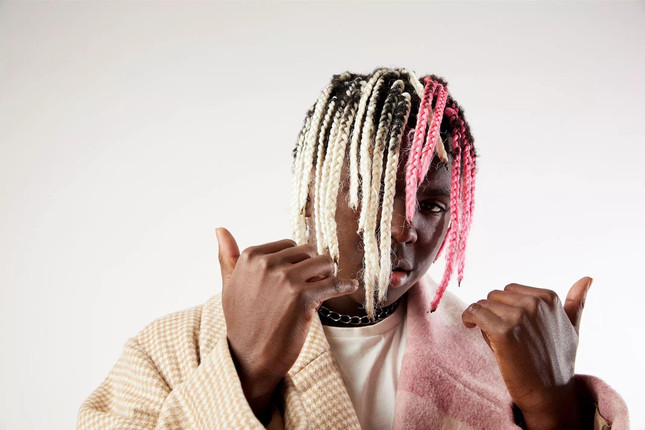 ANMELDELSE: She connect with me like WiFi - WTF!?