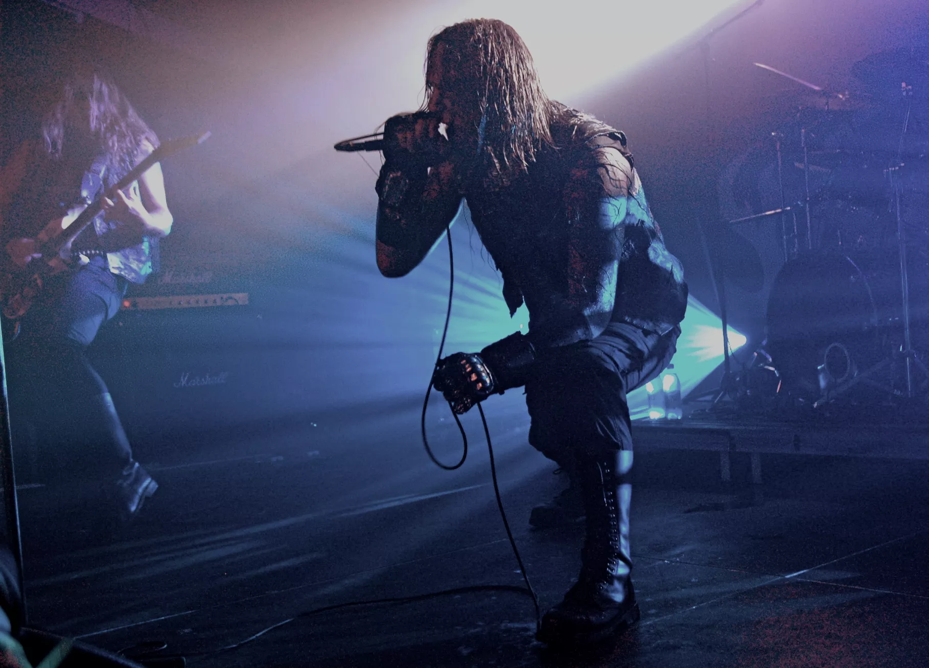 Edward Blom rasar över liverecension