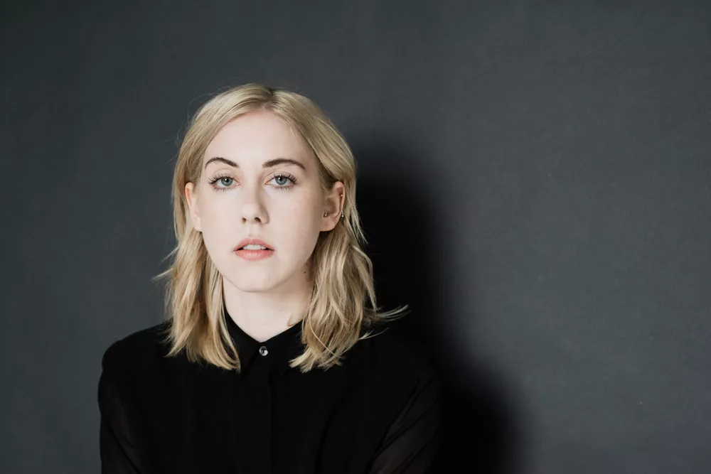 Med oklanderlig känsla för betydelsen av målande texter