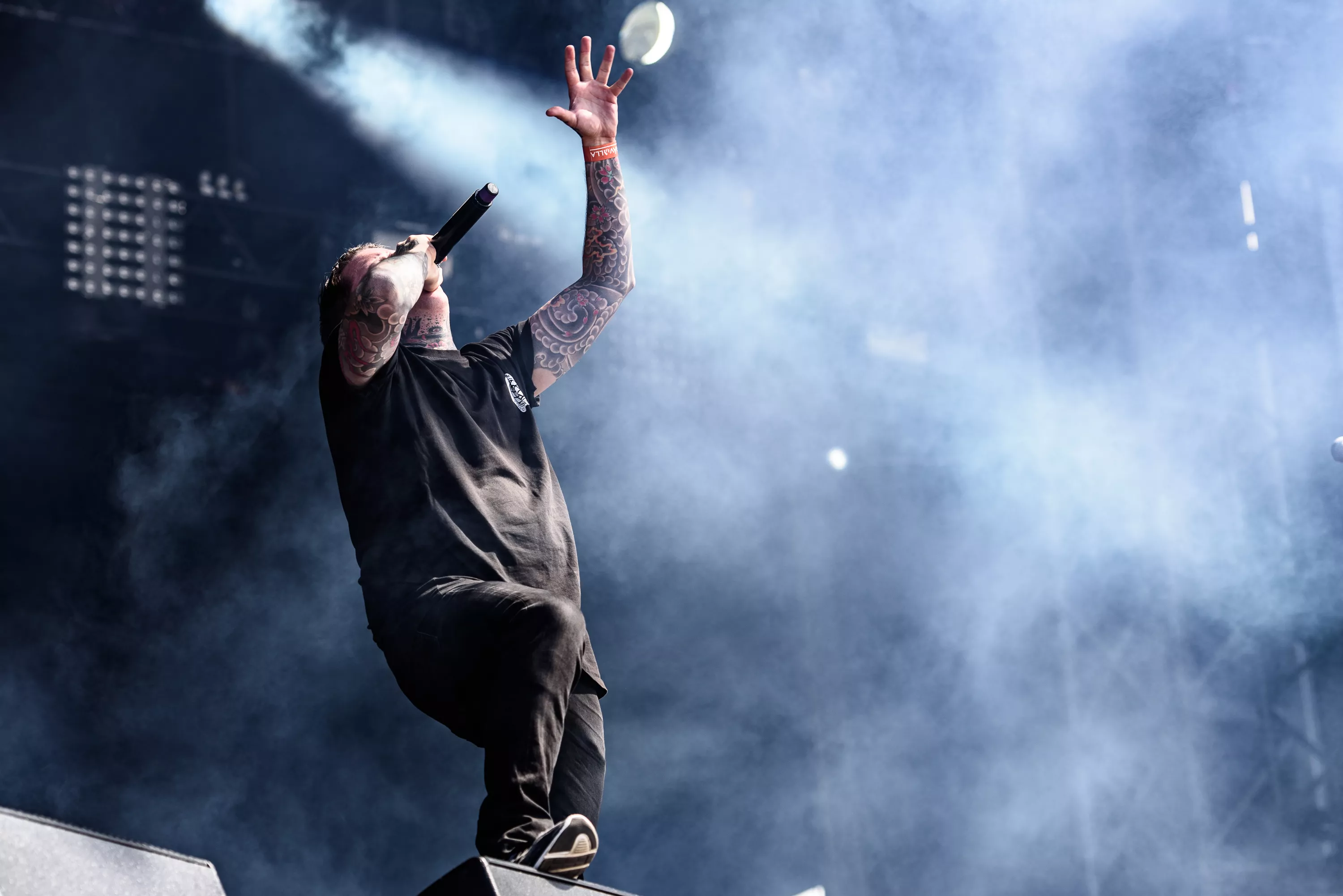 Adept släpper fler biljetter till slutsålt jubileums-gig