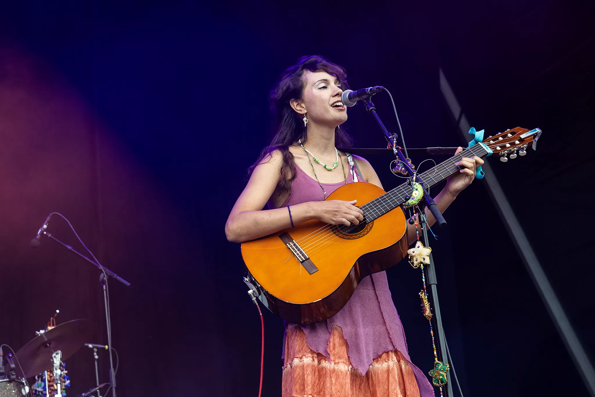 Liana Flores blæste i glimt varmen fra Brasilien ud over Valby